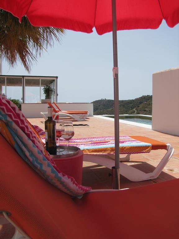 Casa Los Dos (Adults Only) Sayalonga Bagian luar foto
